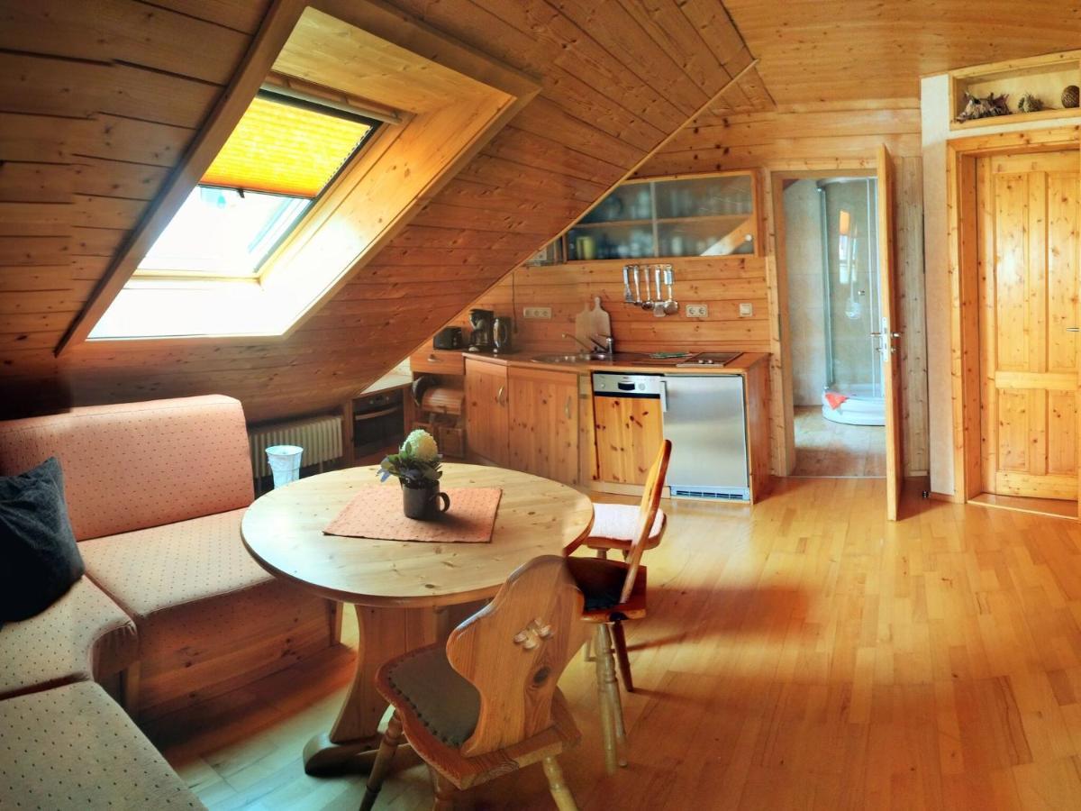 Quaint Farmhouse In Langenbach Near The Lake 外观 照片